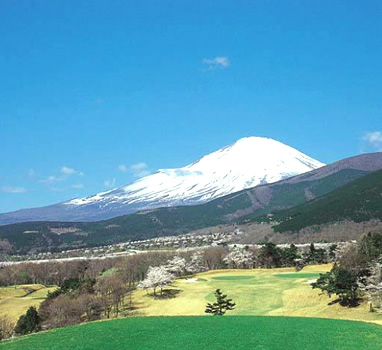東富士カントリークラブ